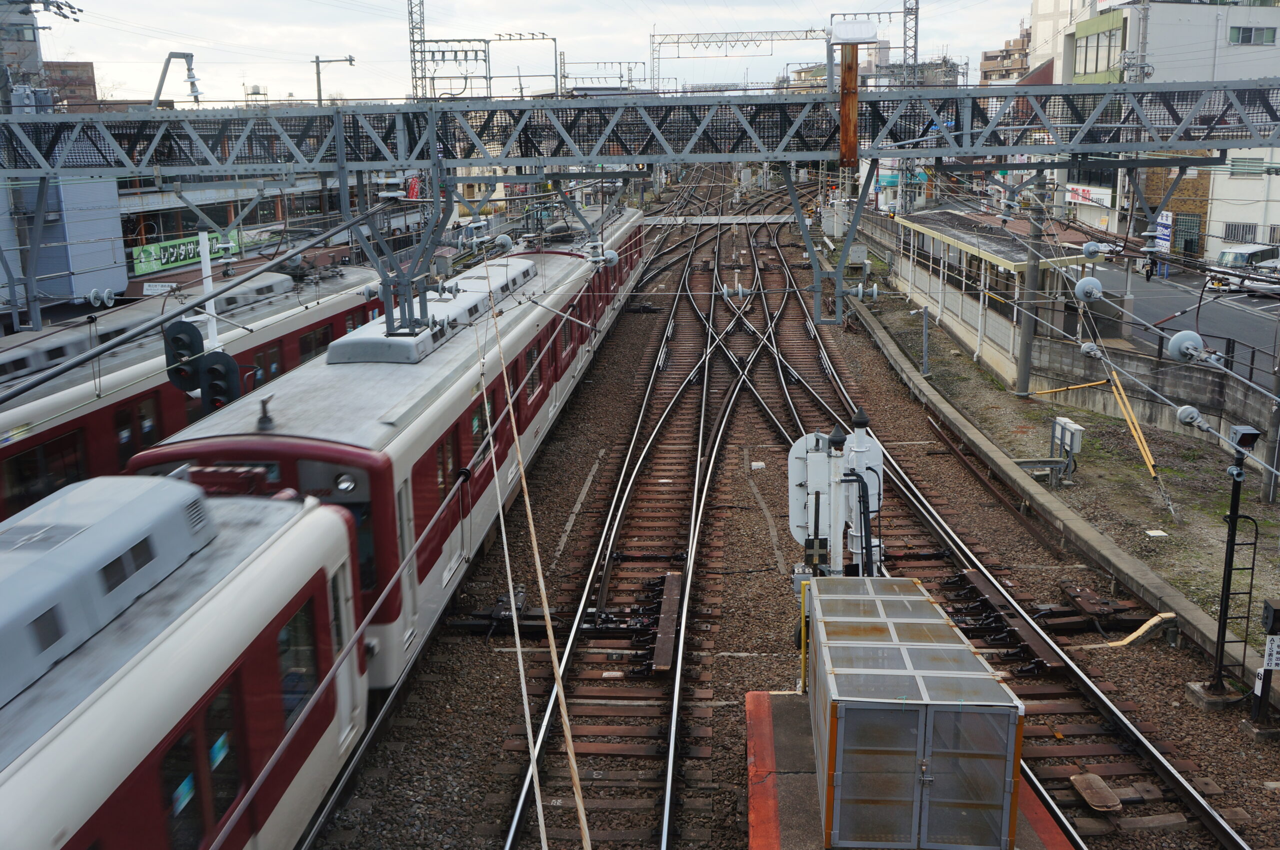 近鉄1230系　京都線急行　桃山御陵前－京都（2002.11.10）
